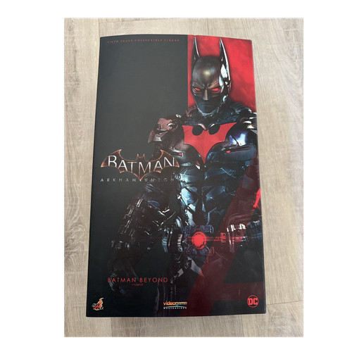 Hot toys batman beyond - toys,