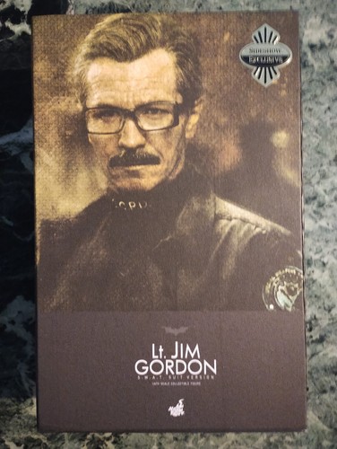 Hot toys jim gordon - hot,