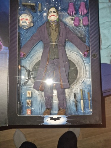 The dark knight - –,